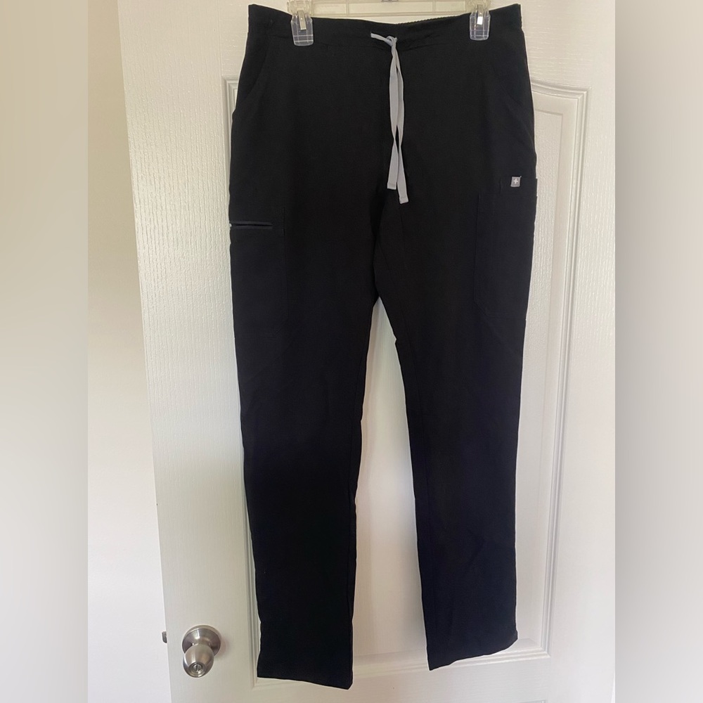 FIGS - Yola Skinny Scrub Pant - Black